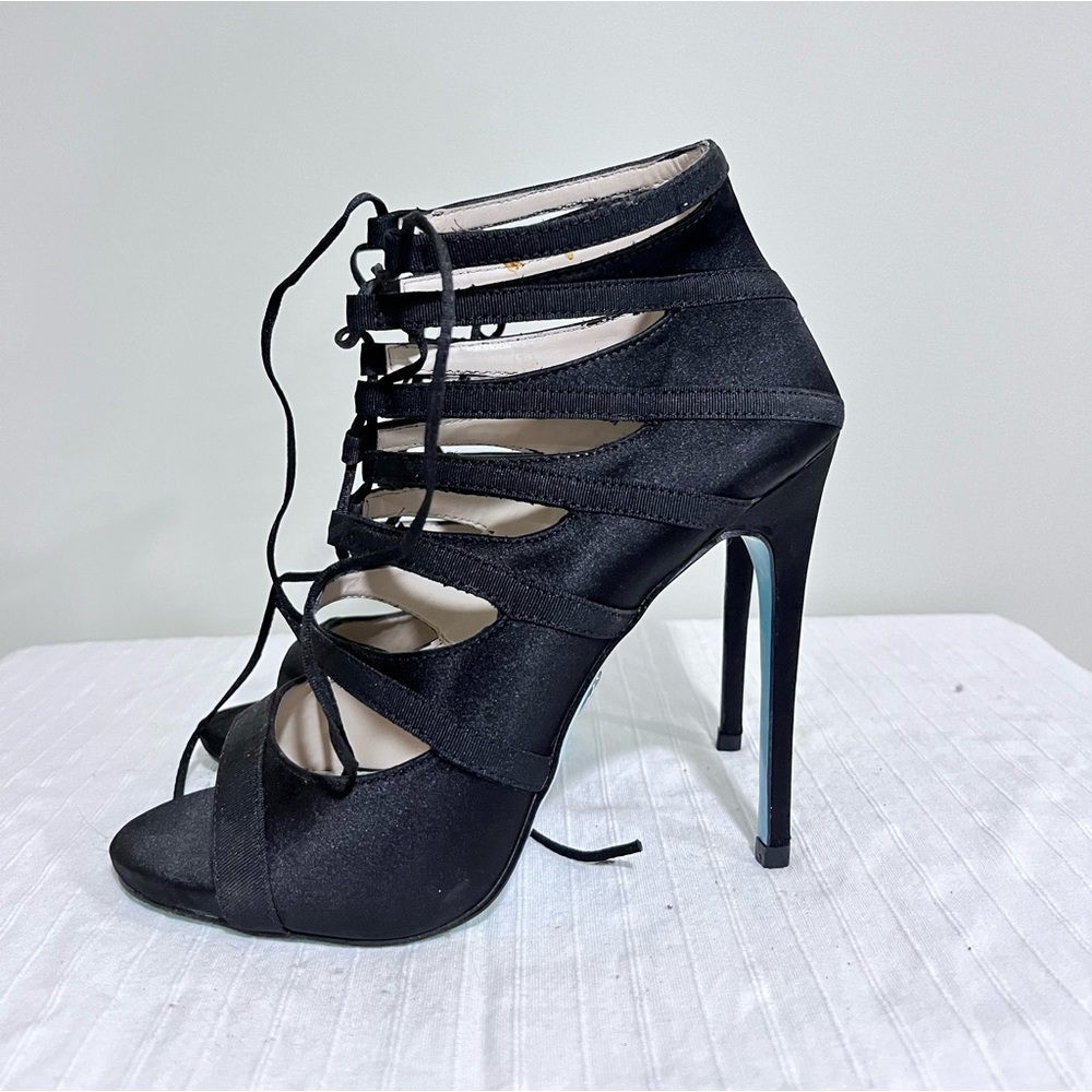 Betsy Johnson black satin strappy heels